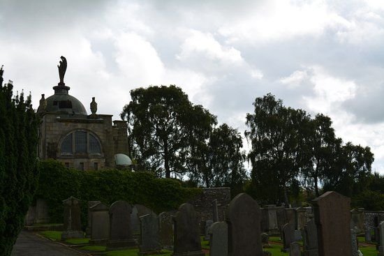 Lanark Covenanter Monument