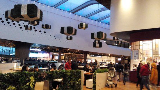 City Life Shopping Center