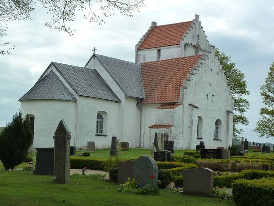 Ravlunda Kirke