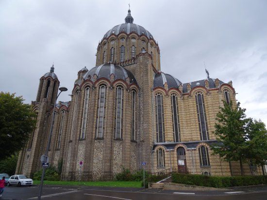 Basilika Ste-Clotilde