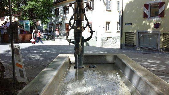 Thermalwasserbrunnen am Kaiser Franz Platz