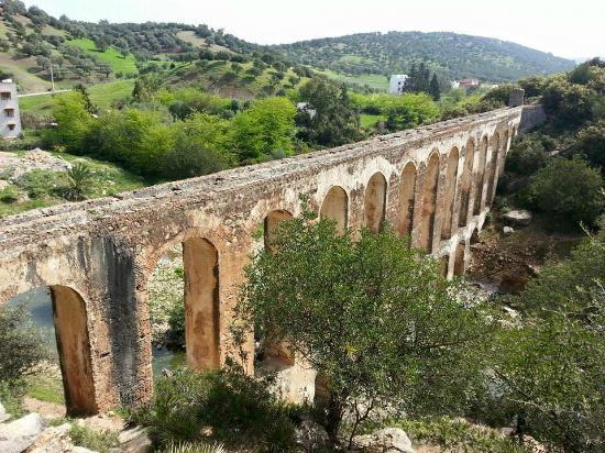 Haroune Aqueduct