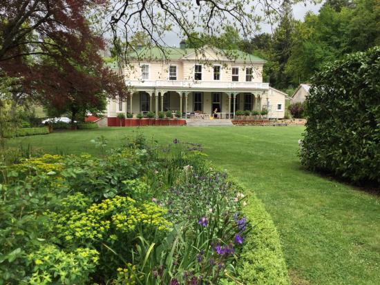 Oruawharo Homestead & Garden