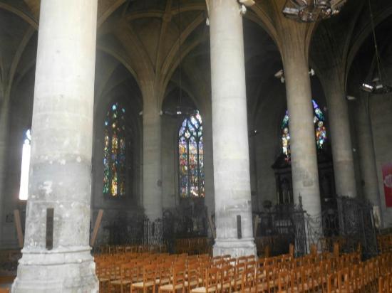 Eglise Saint-Jean-Baptiste de Peronne