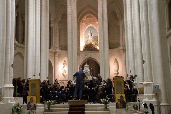 Basilique de Jésus-Adolescent