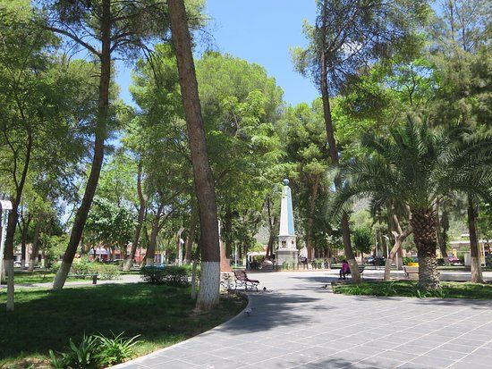 Plaza Olmos y Aguilera