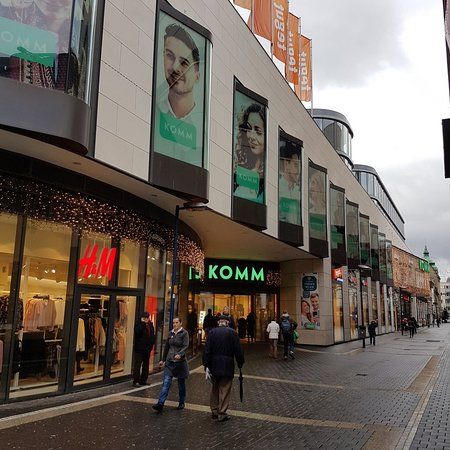 KOMM Shopping Center