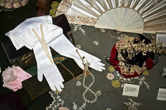 Korgialenio Istoriko ke Laografiko Mousio