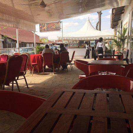 Free Point Restaurant & Pub