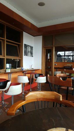 Sirville Brewery & Lounge