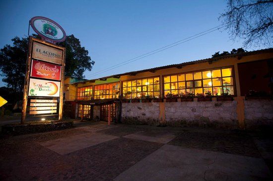 El Duende Restaurant Bar