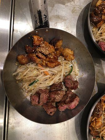 Tenjin Horumon Amu Plaza Kokura