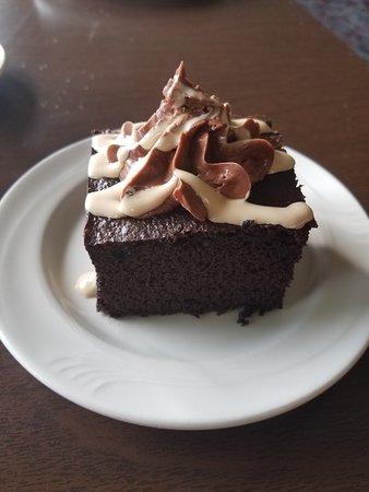 Maxson Restaurant & Riverboat