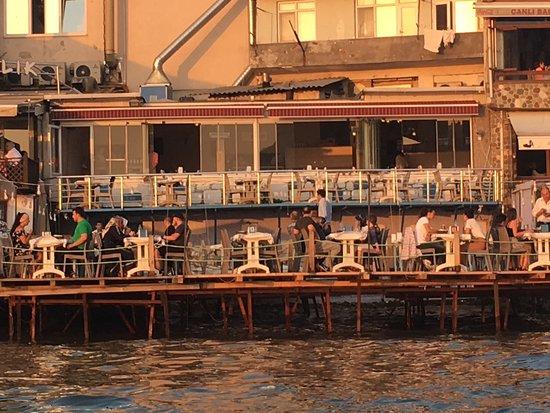 Sandal Balik Restaurant