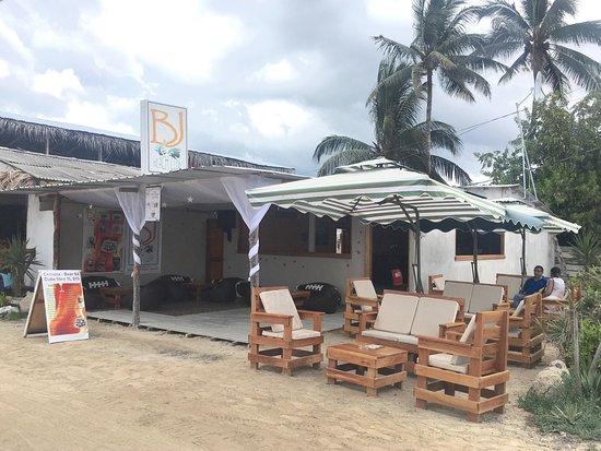BJ Beach Club Cafe Bar Cocteleria