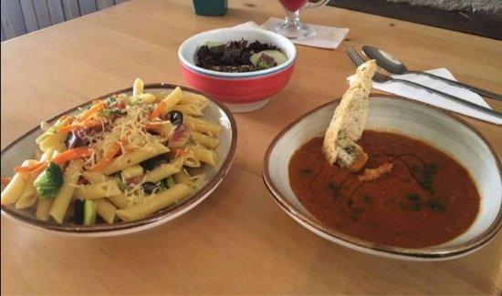 Ocre Panaderia i Pasteleria