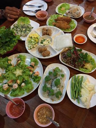 Nam Nuang Kai Yang Lublea