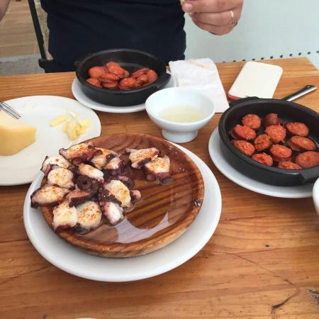 los Sobrinos del Padre Benito