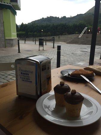 La Pedrera Confiteria-Obrador