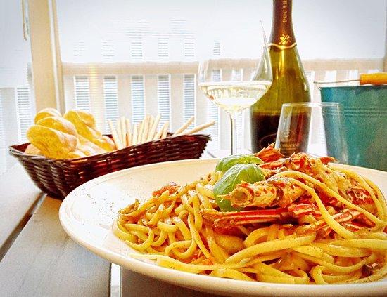 White's Bistrot