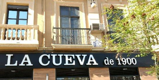 La Cueva de 1900