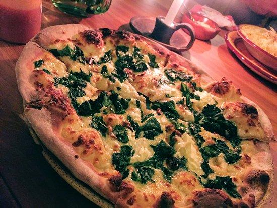 Arbol de Montalvo Restaurant