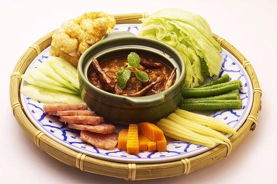 Home's Thai Restaurant