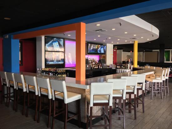 Cafe Luna Liberty Plaza