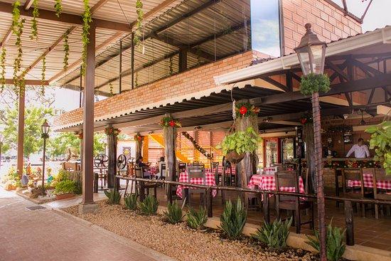 Los Potrillos Restaurante Bar