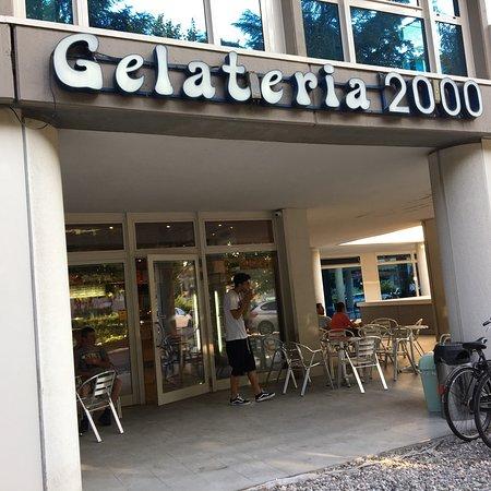 Gelateria 2000