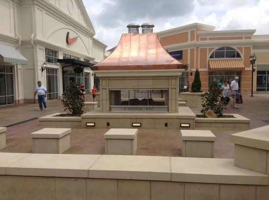 The Outlet Shoppes of the Bluegrass