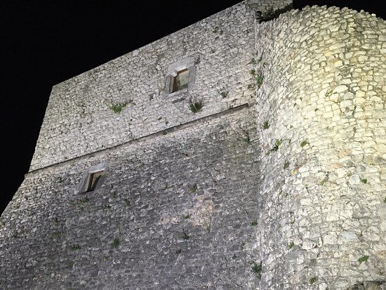 Castello medievale dei Sanframondo