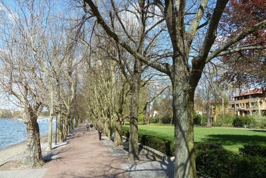 Greenwichpromenade Berlin-Tegel