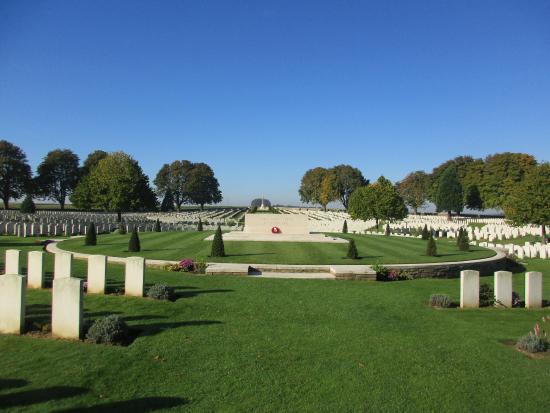Cimetière du Cabaret Rouge