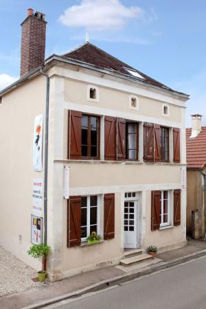 Galeries Joelle Kem Lika