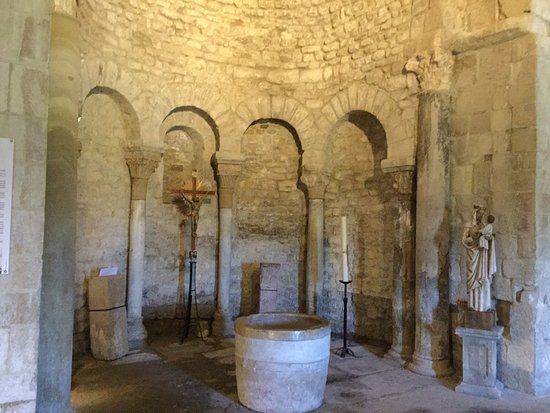 Baptisterium van Venasque