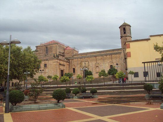 Basílica de Santa María la Mayor de Linares