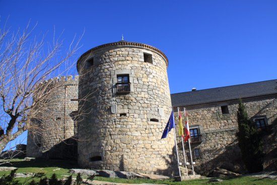 Castillo-Palacio de Magalia