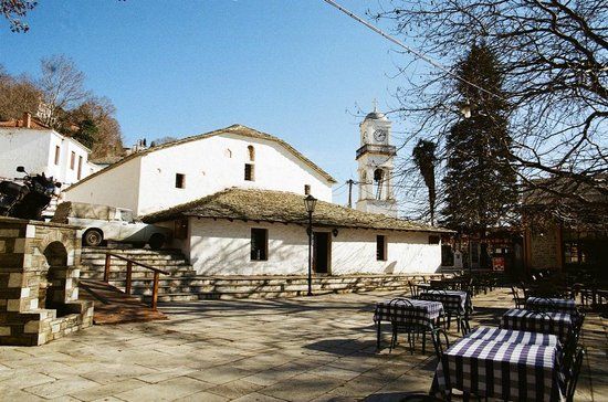 Agion Taksiarchon Church