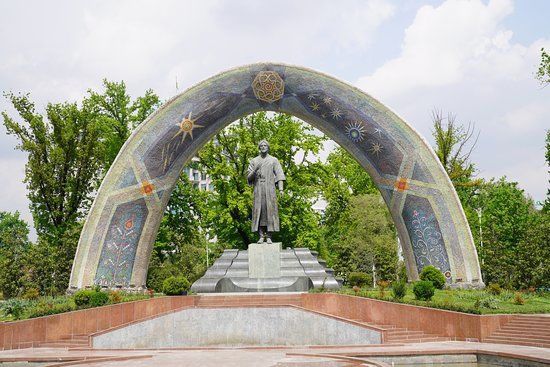 Rudaki Statue