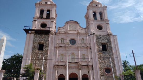 Catedral de Autlán