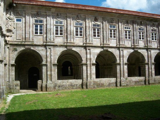 Monasterio Cisterciense de Santa María de Sobrado