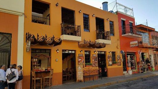 Fonda Chivo y Vaca Tequila Jal