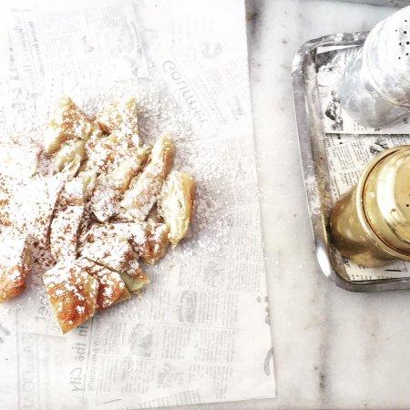 Zacharoplasteio Plateia