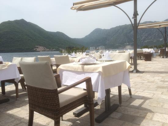 Conte Nautilus Restaurant