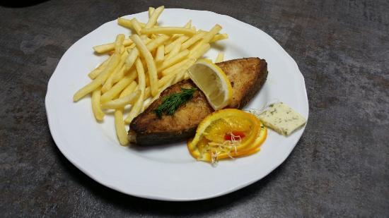 Pod Żaglami Restauracja