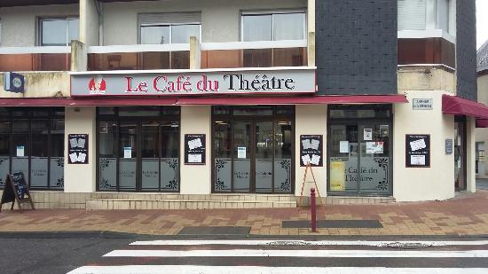 Le Cafe Du Theatre