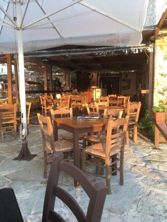 Compass Creperie Cafe