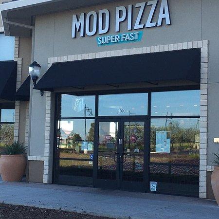 Mod Pizza