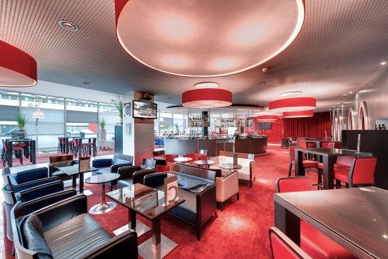Cbar & lounge